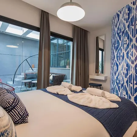 Modern And Colourful Flat In Graca By Lovelystay 아파트 리스본