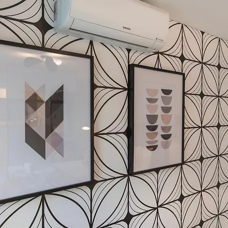 Lovelystay - Modern&colourful Flat In The Heart Of Graça Appartement *