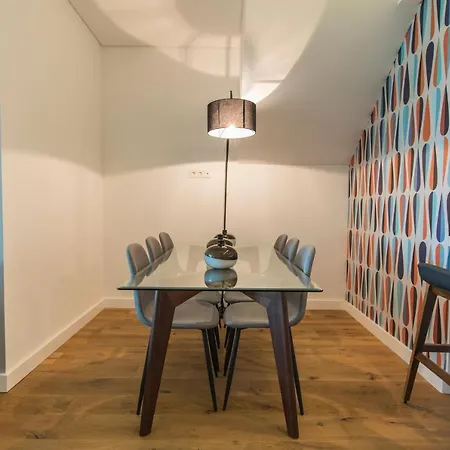 Modern And Colourful Flat In Graca By Lovelystay Lisboa