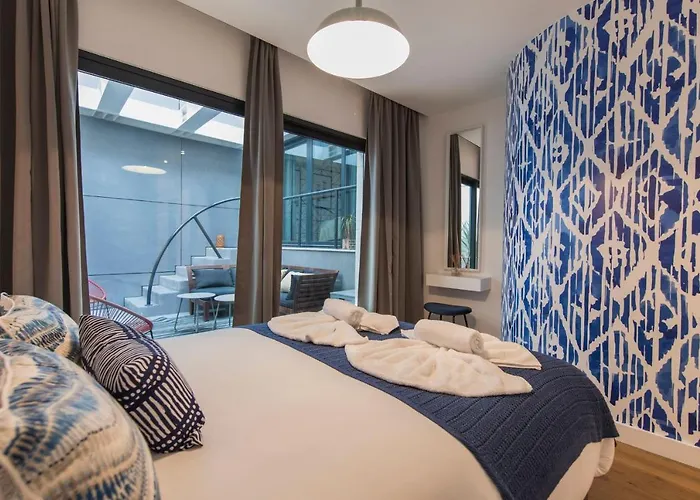 Modern And Colourful Flat In Graca By Lovelystay Apartment Lisbon
