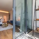 Modern And Colourful Flat In Graca By Lovelystay Lejlighed *