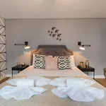 Lejlighed Modern And Colourful Flat In Graca By Lovelystay *